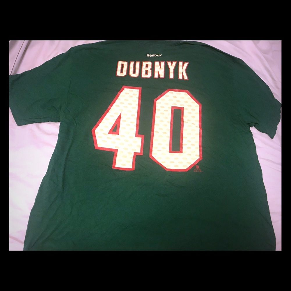 *NWT* Devan Dubnyk Tee